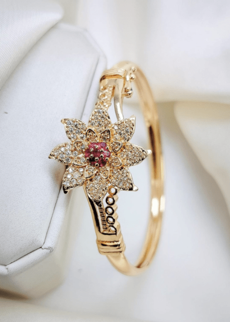 Flower Bangle 002