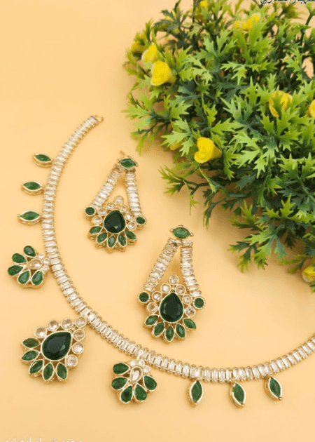 Zircon Locket Set 010