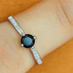 Tiny Zircon Ring - Black