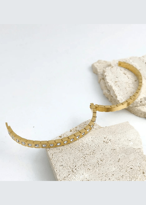 bangle