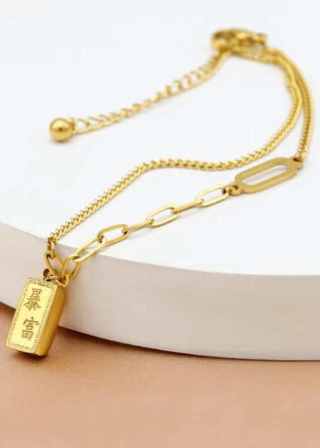 bracelet