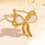 Bow Teardrop Ring